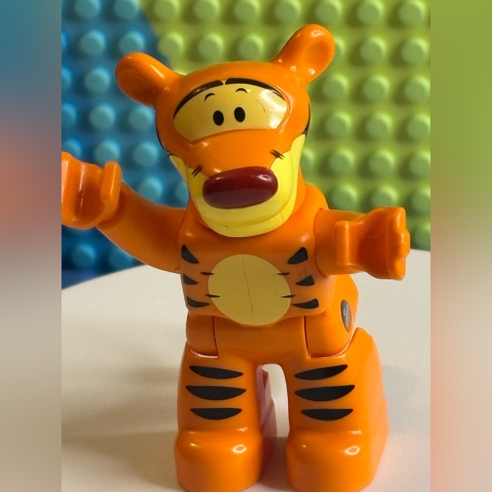 RARE DISNEY TIGGER DUPLO